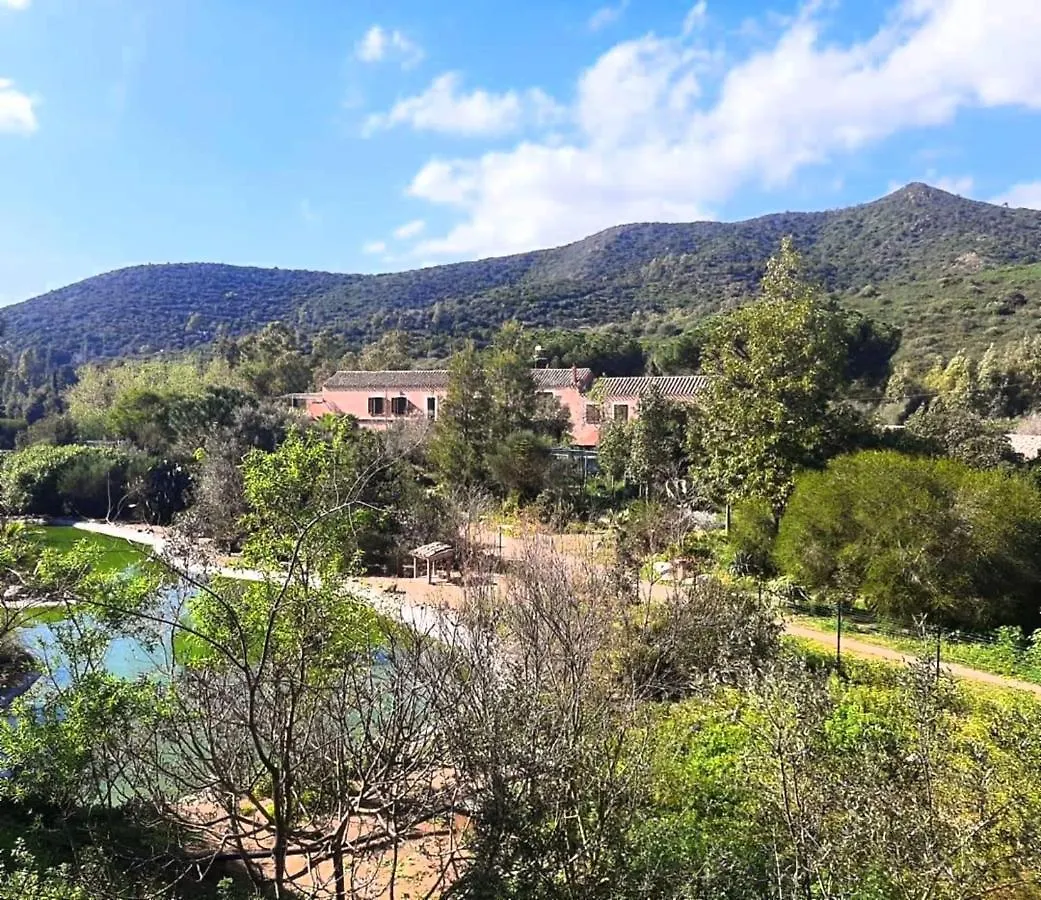 مزرعة للإقامة فيلا La Fattoria Delle Tartarughe San Gregorio  إيطاليا