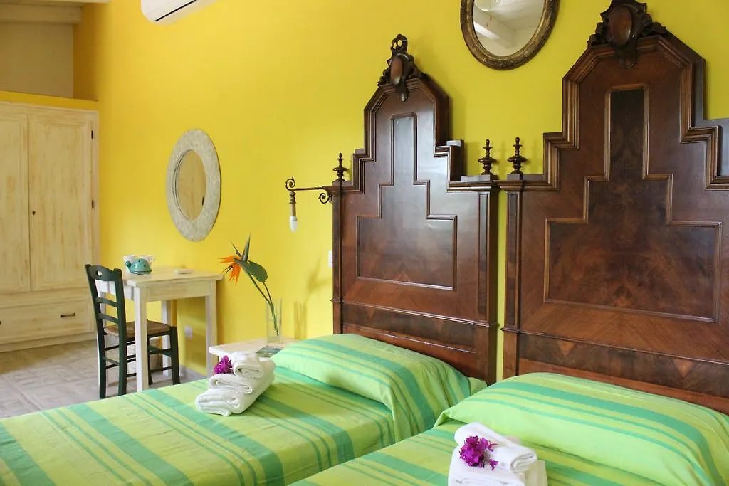 Alloggio per agriturismo Villa La Fattoria Delle Tartarughe San Gregorio  Italia