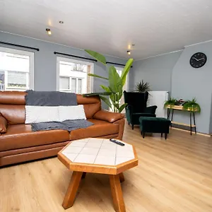 https://apt-city-breeze.hotelsghent.com