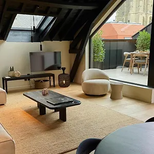 https://de-gulden-poorte.hotelsghent.com